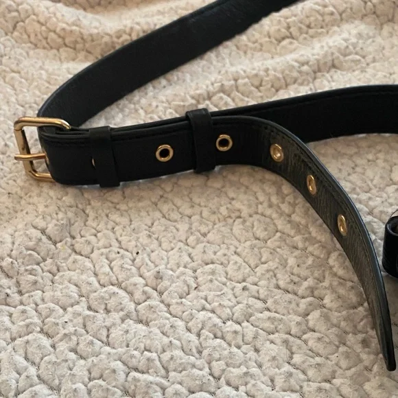 Coach Black Pebbled Leather Shoulder Bag - Picture 4 of 10